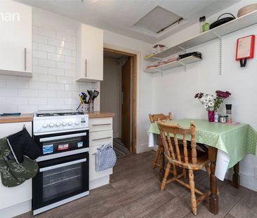 3 bedroom terraced maisonette to rent - Photo 4