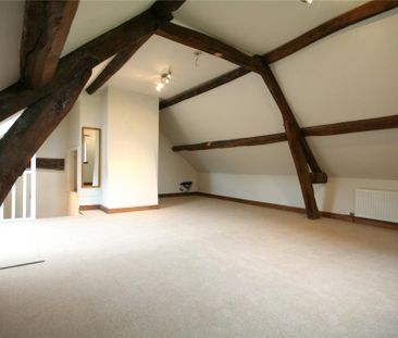 4 bedroom semi-detached house to rent - Photo 6