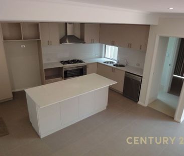 Spacious Unfurnished 3-Bedroom 2 Bath Home for Rent in Charming Riv... - Photo 4