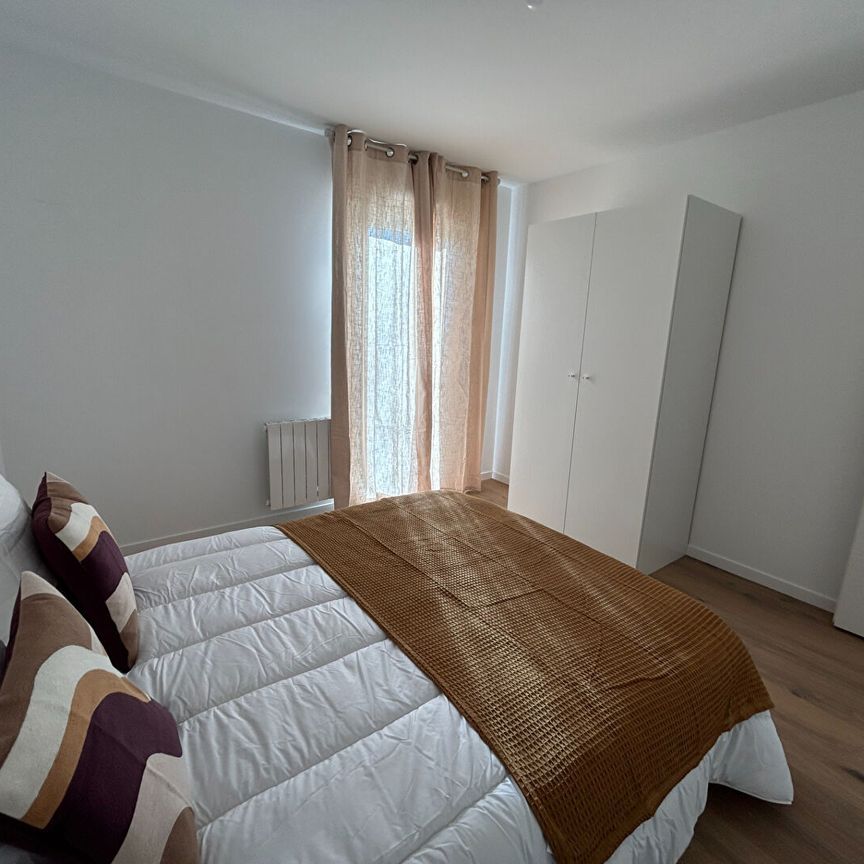 T3 meublé neuf avec parking, cellier et jardin - FOURAS - Photo 1