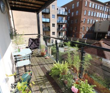 1 bedroom in a house share to rent - Photo 3