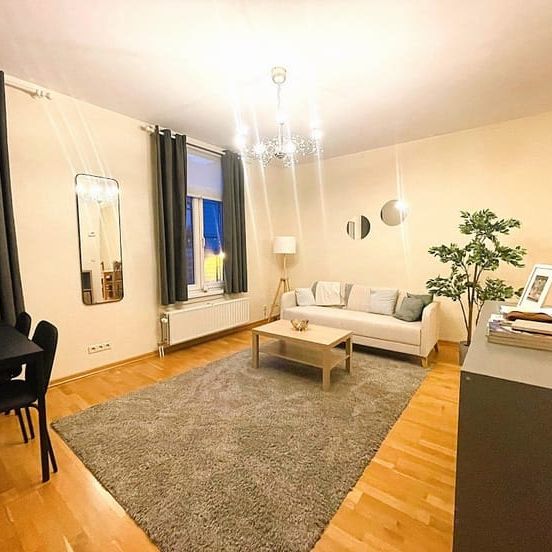 Appartement te huur - Photo 1