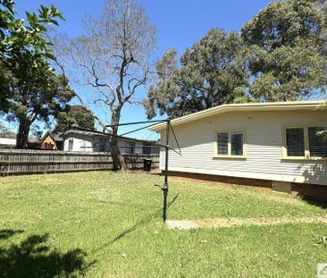 Updated 3 Bedroom Home for LEASE! - Photo 6