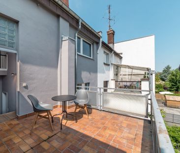 City-Residence: Neu möbliertes Design-Apartment mit exzellenter Aus... - Foto 1