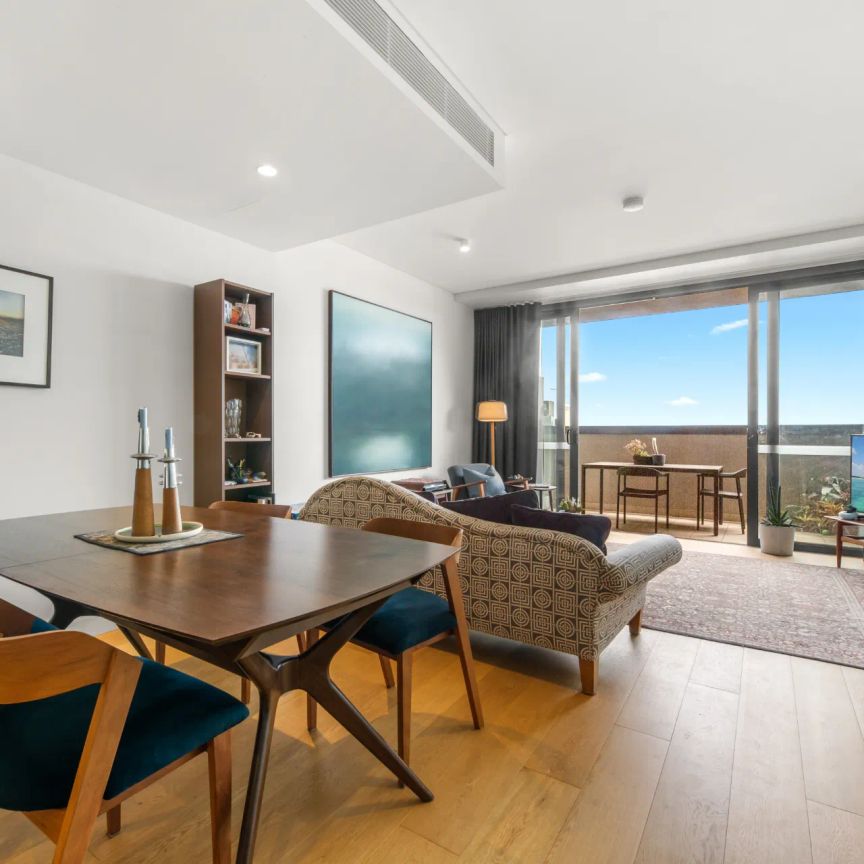 Glamorous Dual Level Loft With A Huge Rooftop Terrace: Offered furnished, partially furnished or unfurnished - Photo 1