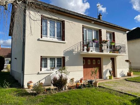 Location maison 4 pièces, 76.00m², Romorantin-Lanthenay - Photo 3