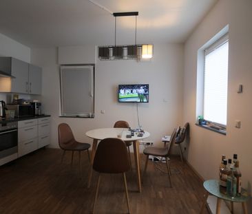 Wohnen in der Innenstadt: Exklusives Stadthaus mit Terrasse & Pkw-S... - Photo 5