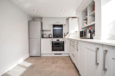 4 bedroom property to rent - Photo 3