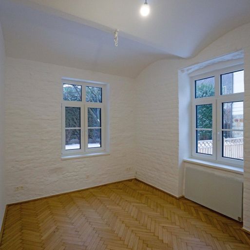 Stilvolle Mietwohnung in historischem Villen-Ensemble - Erstbezug nach Sanierung - Photo 1