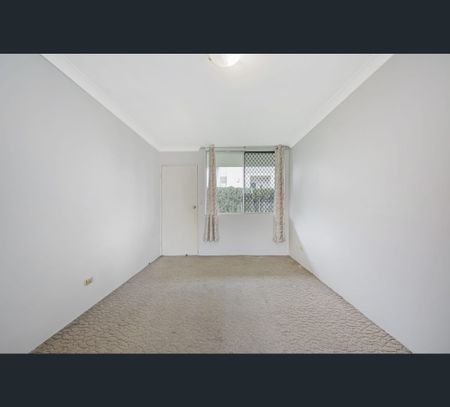 2/8 Harry St, Zillmere, Qld 4034 - Photo 5