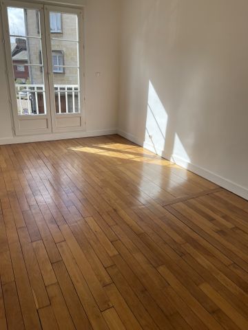 Location Appartement 2 pièces 63m² ABBEVILLE 80100 - Photo 2