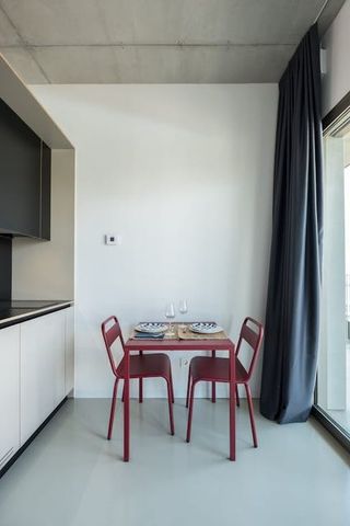 Avinguda dEduard Maristany, Sant Adrià de Besòs, Catalonia 08930 - Photo 5