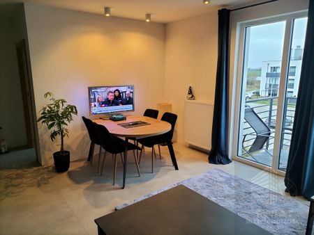 Polecamy na wynajem piękny i duży apartament - Zdjęcie 2