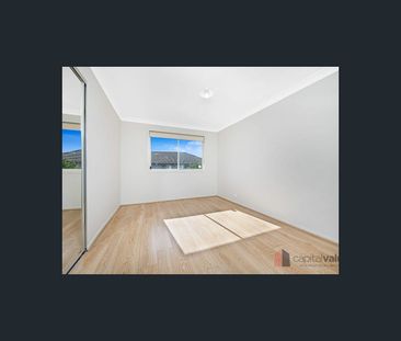 16 Wenton Road, Holsworthy, NSW 2173 - Photo 5