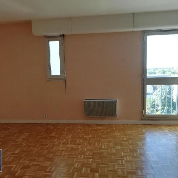 Location Appartement 1 pièce 33m² CHATEAUROUX 36000 - Photo 1