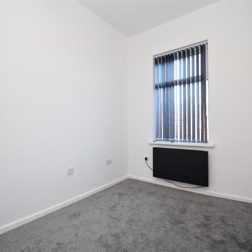 Jacobs Well Lane, Wakefield - Photo 1