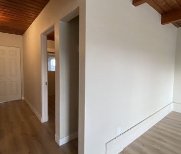 32-12 Rosehill Street - Photo 5