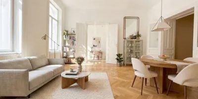 GENERALSANIERTE ALTBAUWOHNUNG IN BESTLAGE DES 4. BEZIRKS - Foto 3