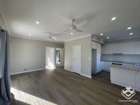 2 Bedroom 1 Bathroom 1 Car - Photo 2