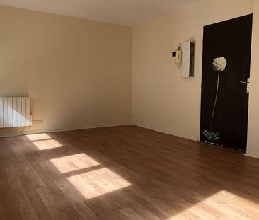 Location appartement 1 pièce, 27.30m², Ermont - Photo 2