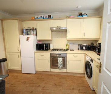 3 bedroom link detached house to rent - Photo 6