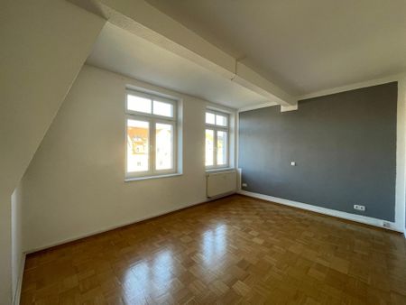 #wunderschöne 2-Raum-Wohnung #Parkett #Einbauküche #Abstellraum #Keller #gute Lage - Photo 4