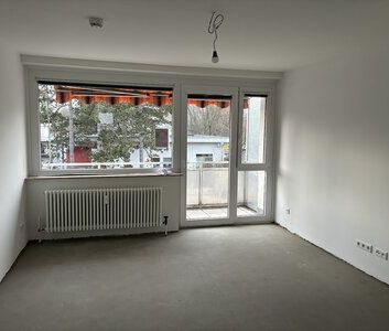 Helle Wohnung mit guter Verkehrsanbindung - Photo 1