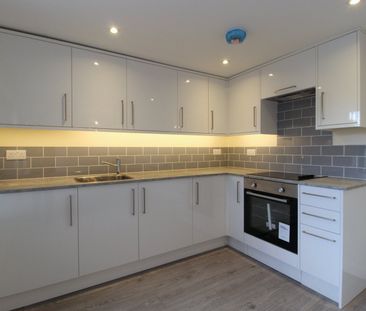 Abbott Road, Bournemouth, Dorset - Photo 5