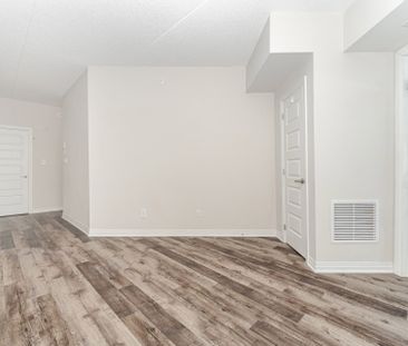 For Lease - 610 Farmstead Drive Unit# 320, Milton, Ontario - Photo 4