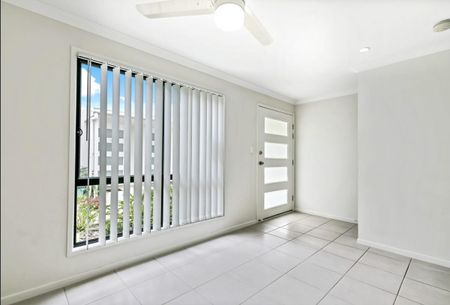 Two-Bedroom Townhouse in Maroochydore! - Photo 3