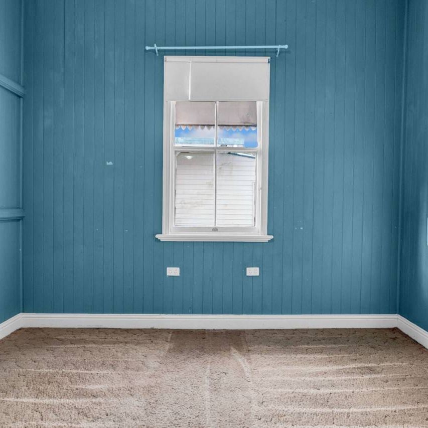 Beautiful 1919 built Queenslander - Photo 1