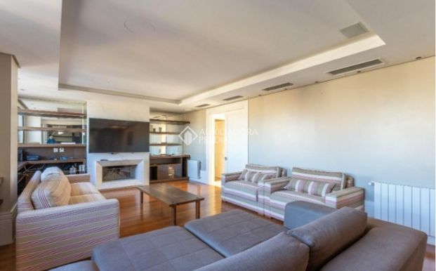 Cobertura com 6 quartos e 600m² para alugar em Bela Vista, Porto Alegre. - Photo 1