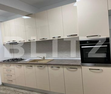 Apartament 2 camere, 62 mp, ansamblu rezidential, zona Rovine - Fotografie 2