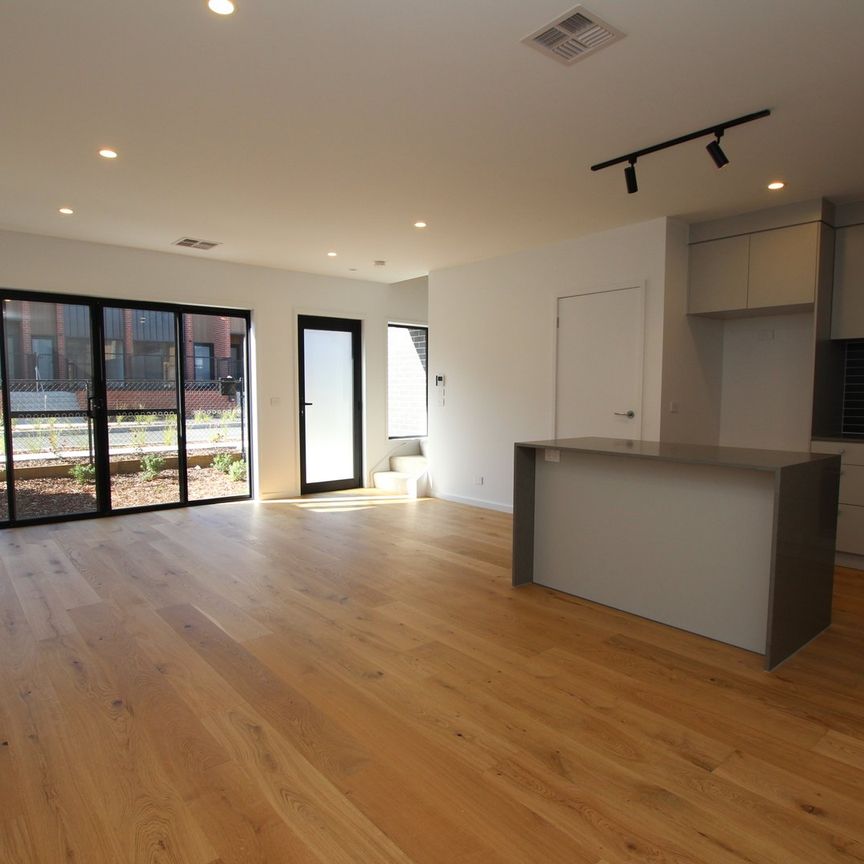 67 Beechworth Street, Watson ACT 2602 - Townhouse For Rent | Domain - Photo 1