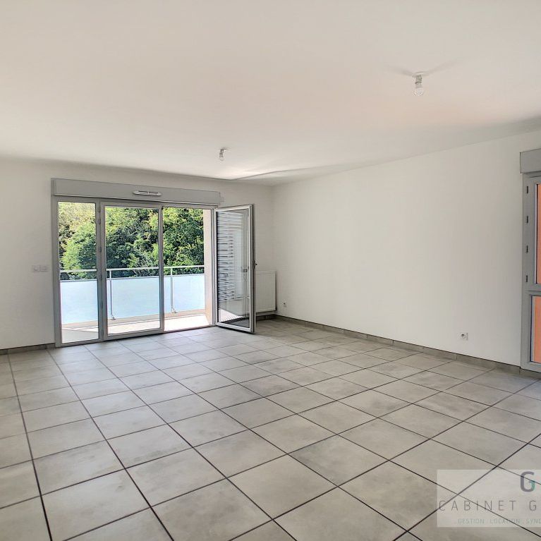 Location Appartement 3 pièces 72m² LA MOTTE SERVOLEX 73290 - Photo 1