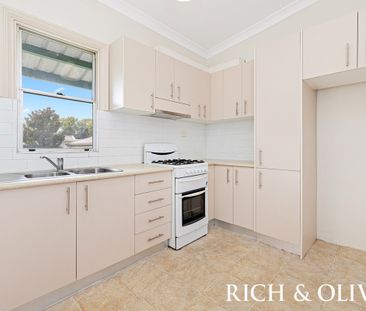 8 Tahlee St (rear), Burwood - Photo 5