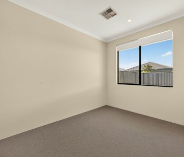 Airconditioned Four-Bedroom Brand New Home! - Photo 4
