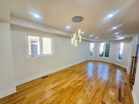 For Lease - 133 Humberland Drive Unit# Upper Level, Richmond Hill, Ontario - Photo 5