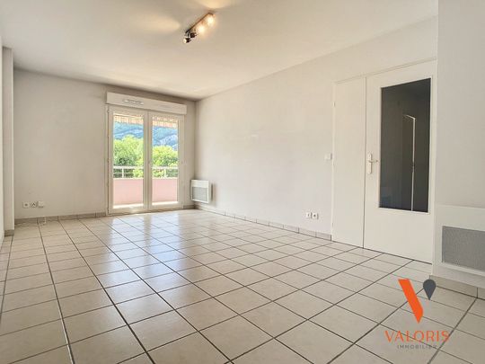 Location Appartement 2 pièces 49m² FONTAINE 38600 - Photo 1