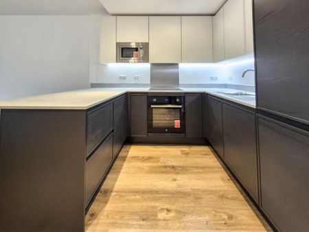 2 bedroom apartment to rent - Photo 4