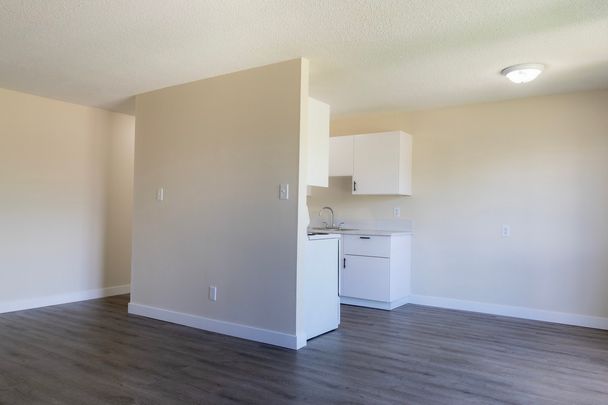 Millcrest Apartments - Photo 1