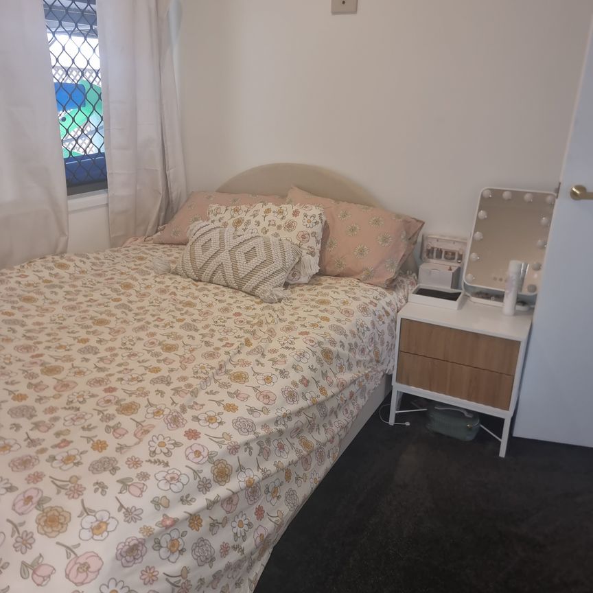 Wellington Point - Photo 1