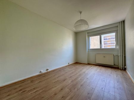 Location Appartement 4 pièces 65m² LIMOGES 87000 - Photo 2