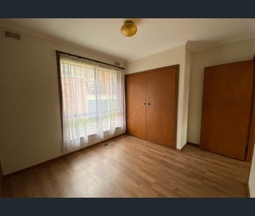 2/421 Gaffney Street, Pascoe Vale - Photo 6