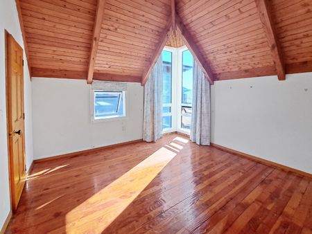 Townhouse Living - Photo 2