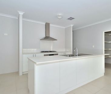 Endless Space & Comfort in Prime Location - Photo 5
