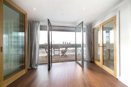 Gateway Tower, Western Gateway, Royal Victoria, E16 - Photo 3