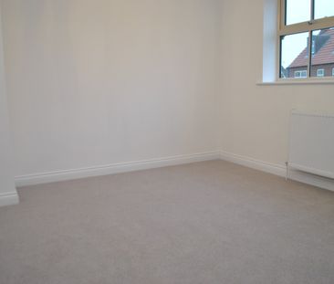 The Heights, Hutchinson Road, Newark, Notts, NG24 - Photo 4