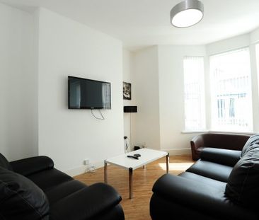 luxury 3 bed apartment! - Photo 4