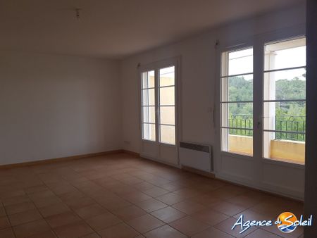 Location Appartement 3 pièces 64m² NARBONNE 11100 - Photo 2